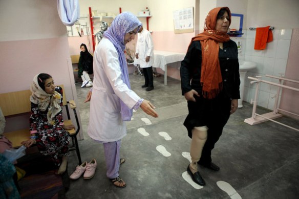 Landmine+Victims+Receive+Tretment+ICRC+Rehabilitation+Mo_OXg8Ps5Gl